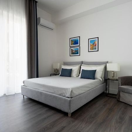 Harmony Luxury Rooms Castellammare di Stabia Exterior foto