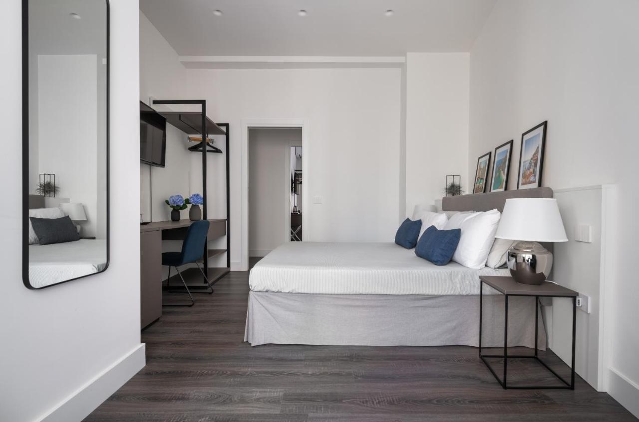 Harmony Luxury Rooms Castellammare di Stabia Exterior foto